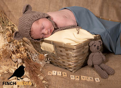 newborn photo south wales